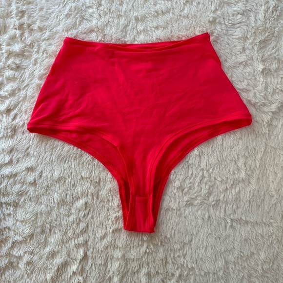 SKIMS High Waisted Thong Bundle of 3 in Pink, Slate, Blue (S) - Picture 3 of 7